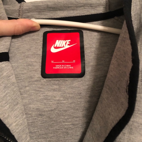 Nike Hoodie - Picture 4 of 4